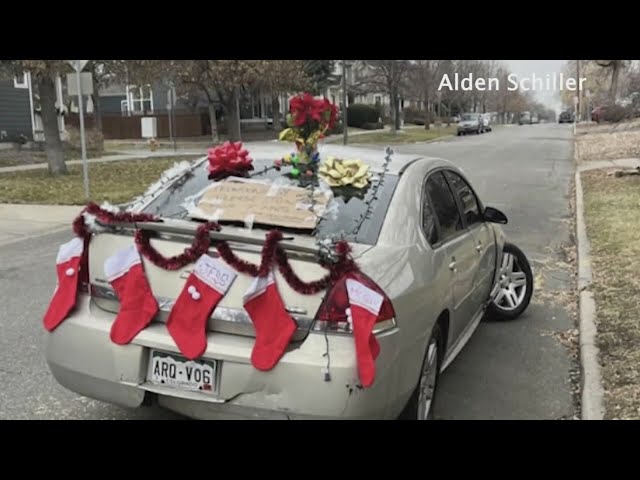 Car abandoned in Denver 'decorated' with note for Santa