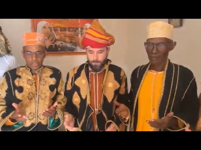 Grand mariage : Mwendohoni wa Youssouf Abdoulbar (Gilles Bourgeade ) et Djamila Abdallah Chakiri