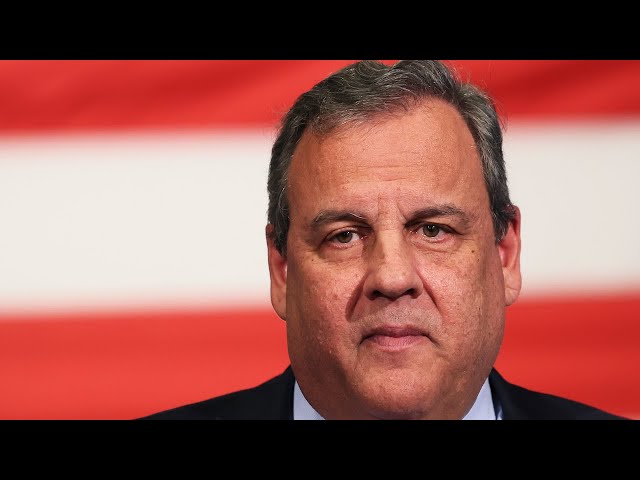 Chris Christie slams Trump's remarks, says he's the "only one" working on defeat