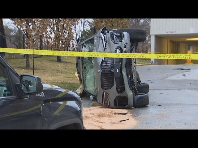 A wild crash in Etobicoke as police try to ‘box in’ alleged car thieves