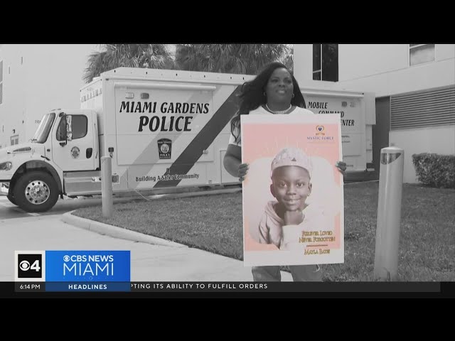 Miami Gardens police show of support