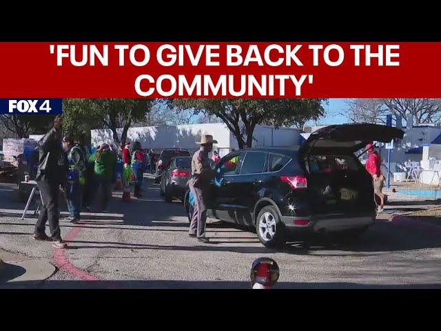 North Texas non-profits team up for holiday celebration, food giveaway