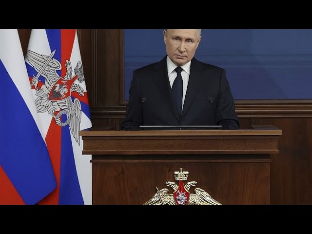 Putin asegura ante los generales rusos que sus tropas "tienen la iniciativa" en Ucrania