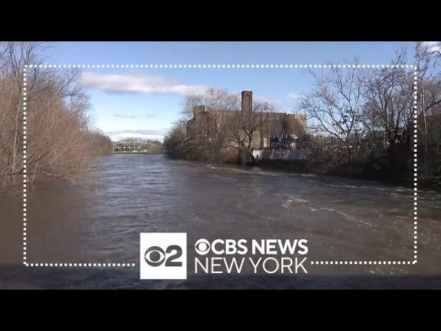 Rising Passaic River prompting more fears of flooding in Paterson, N.J.