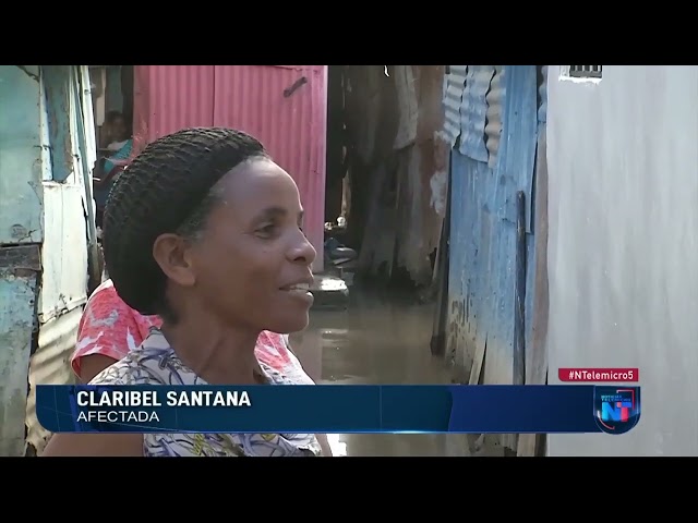 Más de 30 viviendas inundadas en la rivera del río Ozama producto de las lluvias