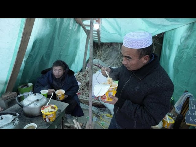 Séisme en Chine : les survivants confrontés à un froid glacial