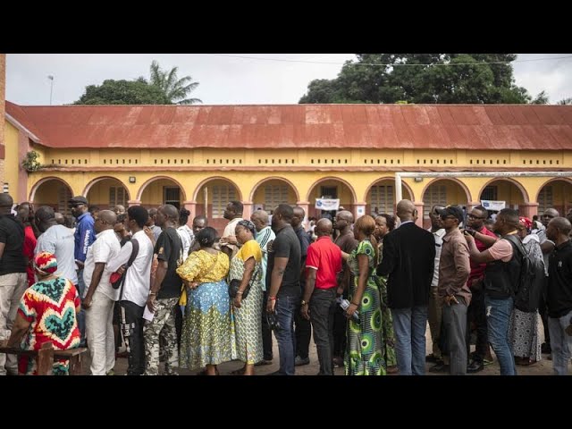 Jour d'élections à haut risque en RDC : retards et énervement au démarrage