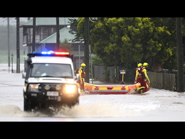 ‘Faith restored in human race’: Queenslanders praised for flood help