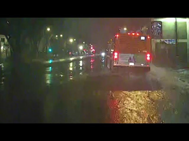 Heavy downpours cause major flooding in Ventura County