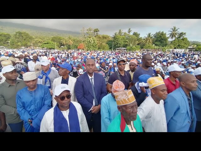 Élections présidentielles :Plus de 10000 personnes au grand meeting de l’AMP à Mitsoudjé ce vendredi