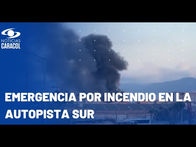 Emergencia cerca al terminal del Sur: reportan un grave incendio