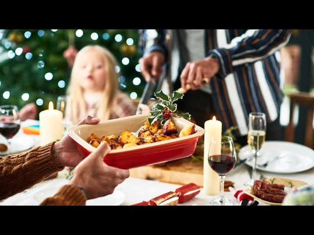 Salvos warn over five million Australians won't be able to afford a Christmas meal