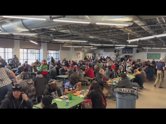 Denver Rescue Mission dishes out 500 meals in "Christmas Banquet"