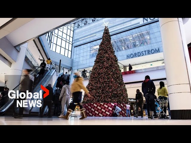 Canadians scale back holiday spending from gifts to gatherings