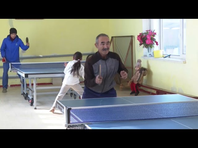 ⁣Учитель открыл зал настольного тенниса в Туркестанской области