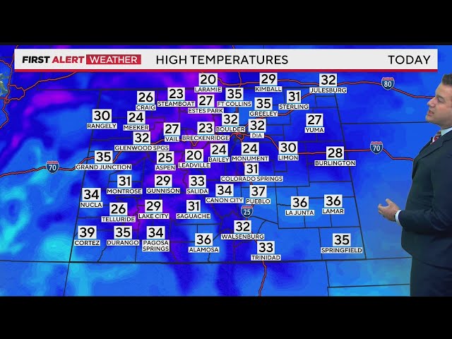 Snow gradually ends, temperatures stay cold through Christmas Day