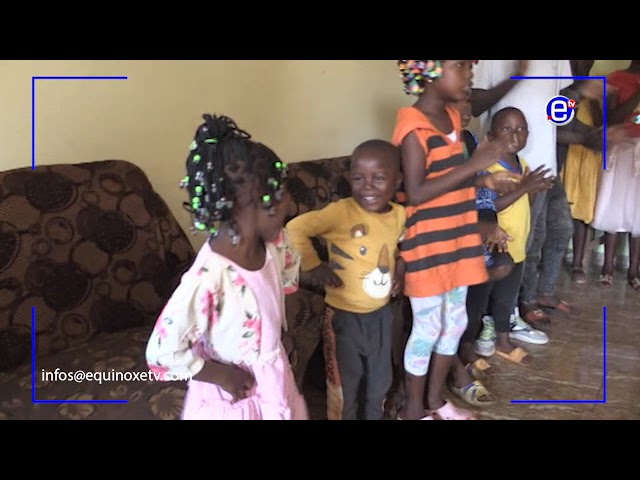 BAFOUSSAM : LA CARAVANE NOËL EN COEUR D'ÉQUINOXE TÉLÉVISION OFFRE DU SOURIRE - ÉQUINOXE TV