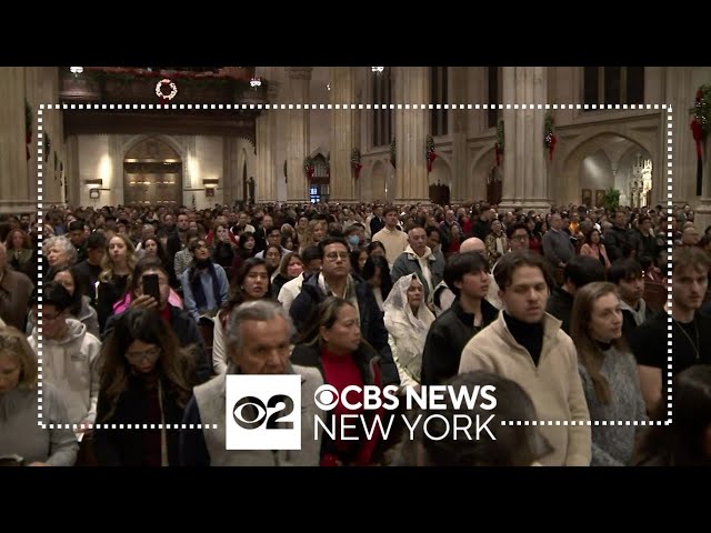 Thousands line up at St. Patrick's Cathedral for Christmas Eve Mass