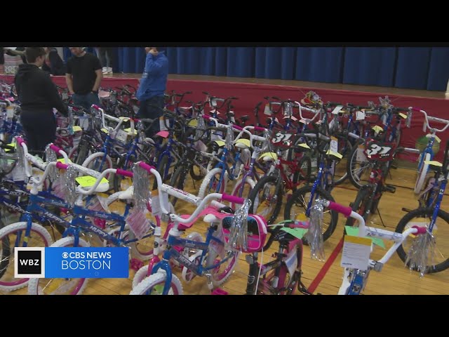 Menino family celebrates 30 years of delivering toys in Boston