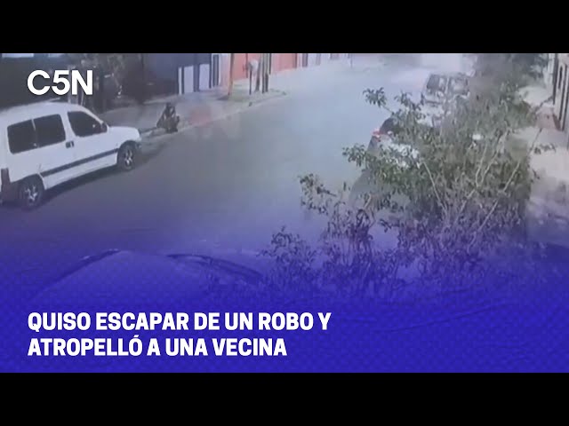 QUISO ESCAPAR de un ROBO y ATROPELLÓ a una VECINA