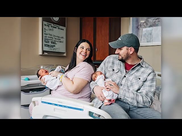 Woman with 2 uteruses gives birth to twin girls