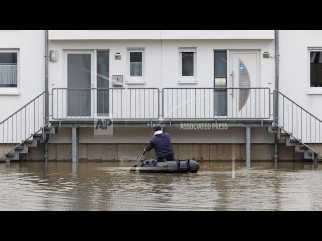 Severe floods hit Europe inhabitants evacuate their homes on Christmas Day