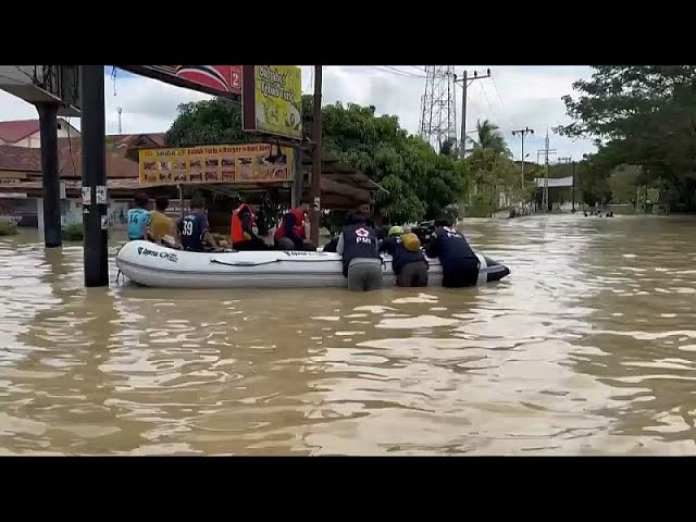 Sintflutartige Regenfälle in Indonesien