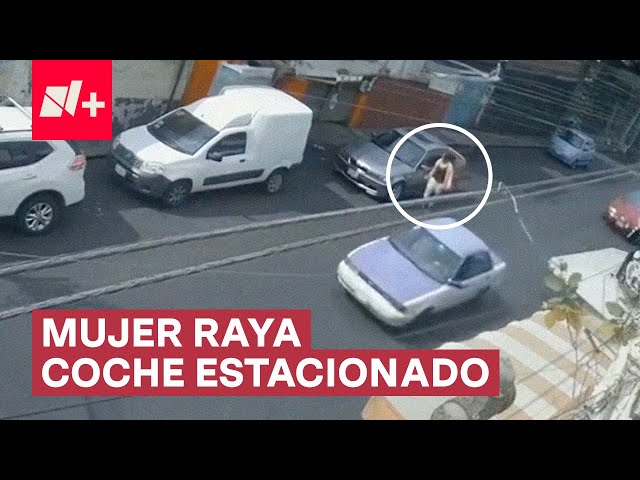 Raya a propósito con una llave un auto estacionado en Cuernavaca - N+