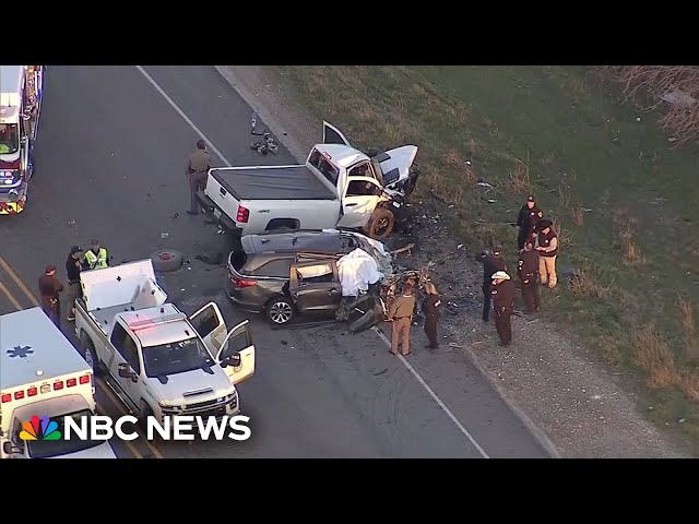 Wrong-way crash in Texas leaves six members of one family dead