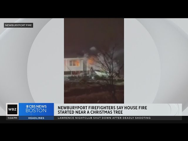 Fire breaks out near Christmas tree in Plum Island home