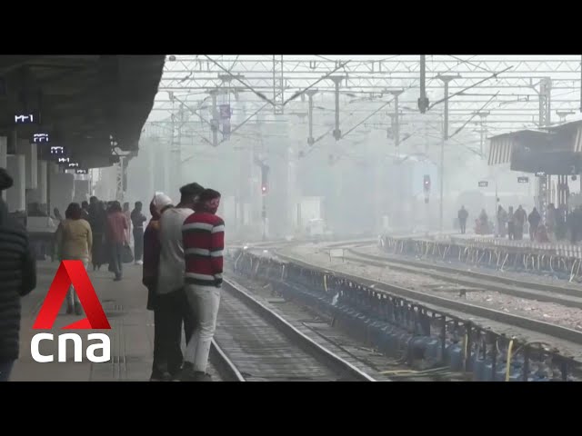 Thick fog in China and India as New Year travellers brace for potential disruptions