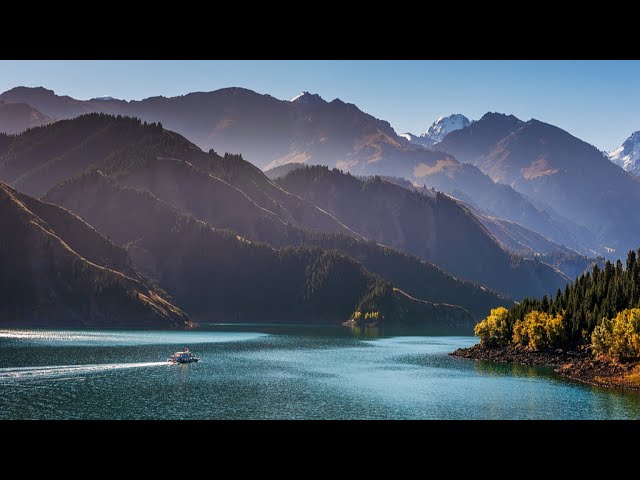 Live: Dive into the Heavenly Lake in Xinjiang – A majestic natural wonder