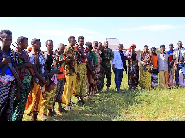 Wasiirka Amniga Galmudug “Reer Qararow waxaa la idinka rabaa in aad cadowga meel iska saartaan"