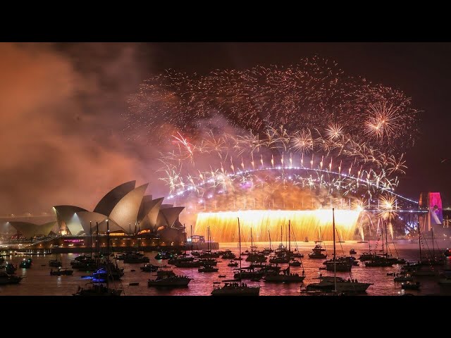 One million to descend on Sydney Harbour for NYE fireworks