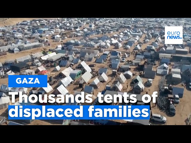 Gaza: thousands of tents set up by displaced families who fled to Rafah the Israeli bombardment