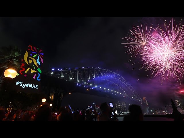 Crowds camp out in Sydney ahead of New Year’s Eve fireworks