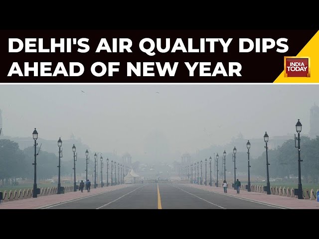 Air Quality Index (AQI) Reaches The 'severe' Category In The National Capital Ahead Of New