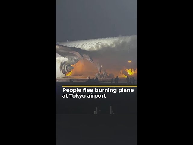 People flee burning plane at Tokyo airport | AJ #shorts