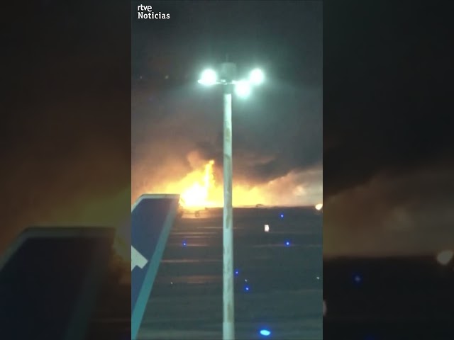 #AVION se #INCENDIA en #aeropuerto de #TOKIO