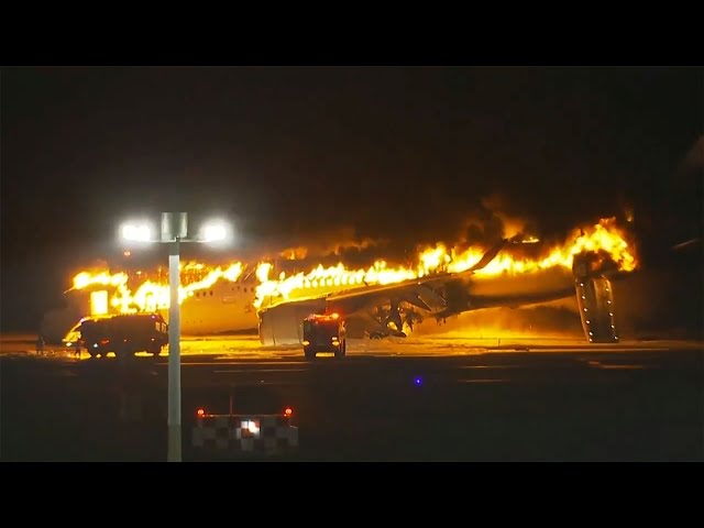 Five killed after two planes collided at airport in Japan | Plane collision at airport