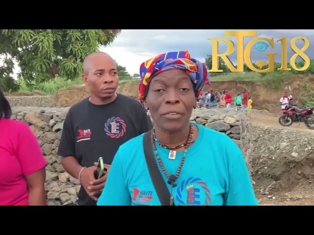 Rivyè Masak.- Dirijan Haïti au Futur distribiye soup pou plizyè moun nan kanal irigasyon la.