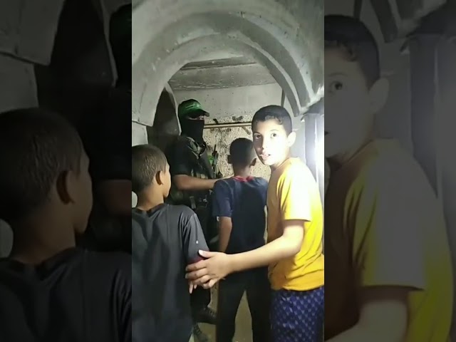 A Gaza, des tunnels sont reconstitués pour familiariser les enfants avec cet outil du terrorisme.