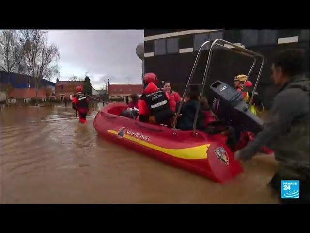 Un mort et des centaines d'évacués dans les inondations qui touchent le nord-est de la France