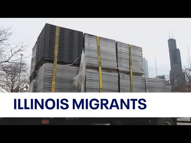 Illinois to open migrant intake center in Chicago