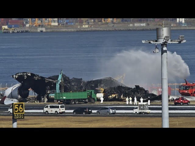 New details reveal Japan Airlines pilots were unaware of fire