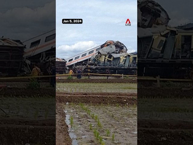 4 killed in train collision in Indonesia