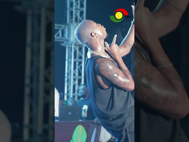 KiDi takes the beach vibes to a whole new level with 'Mon Bebe' on Likor beach concert