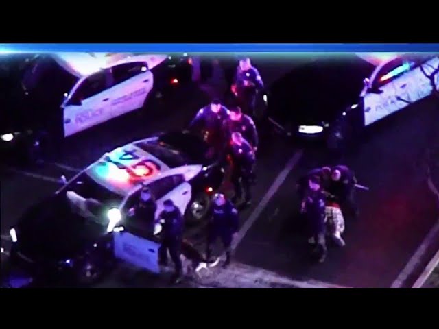 5 in custody after pursuit ends in Anaheim