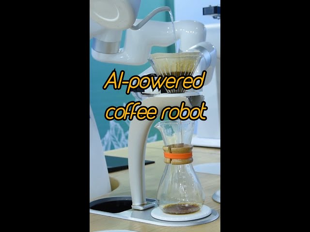 AI-powered robot showcases brewing techniques at China's coffee expo