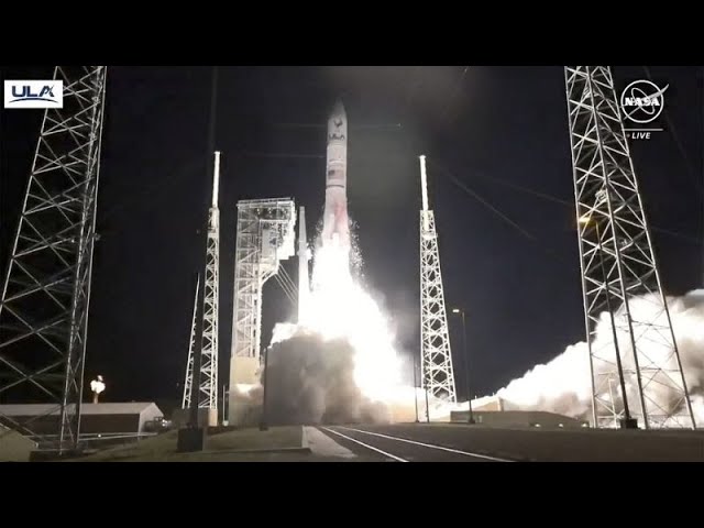 Carrera espacial | La NASA lanza el primer cohete comercial con destino a la Luna